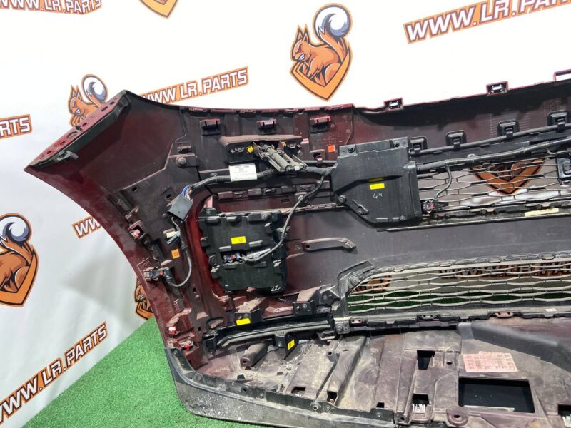 540123554LML Front assembly bumper for Range Rover Sport L461 (2023-) Used cost 3 900 € in stock 1 pcs.