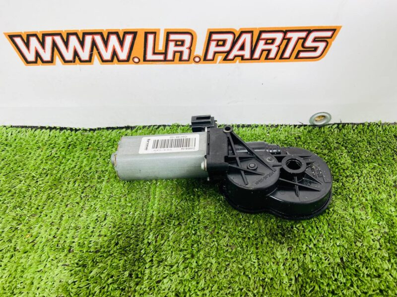 C34168102 Range Rover L405 (2013-2021) Used Seat Adjustment Motor cost  € in stock 1 pcs.