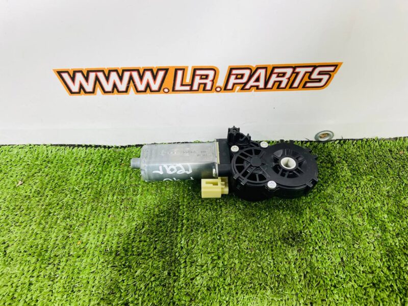 C74164100 Range Rover L405 (2013-2021) used seat adjustment motor cost  € in stock 2 pcs.