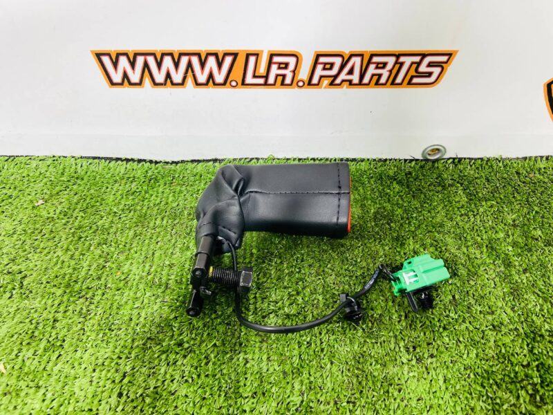 FK7260045BB Rear central seat belt buckle for Range Rover L405 (2013-2021) Used cost  € in stock 1 pcs.