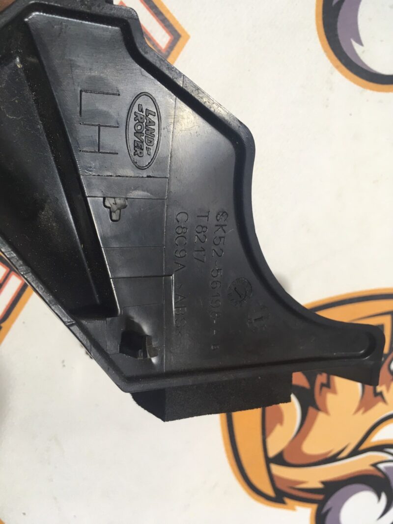 LR040775 Soundproofing of the front left pillar Range Rover L405 (2013-2021) Used - Image 12