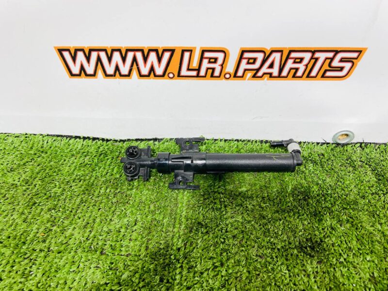 LR048274 Headlight washer nozzle right Range Rover Sport L494 (2014-2022) Used cost 45 € in stock 1 pcs.