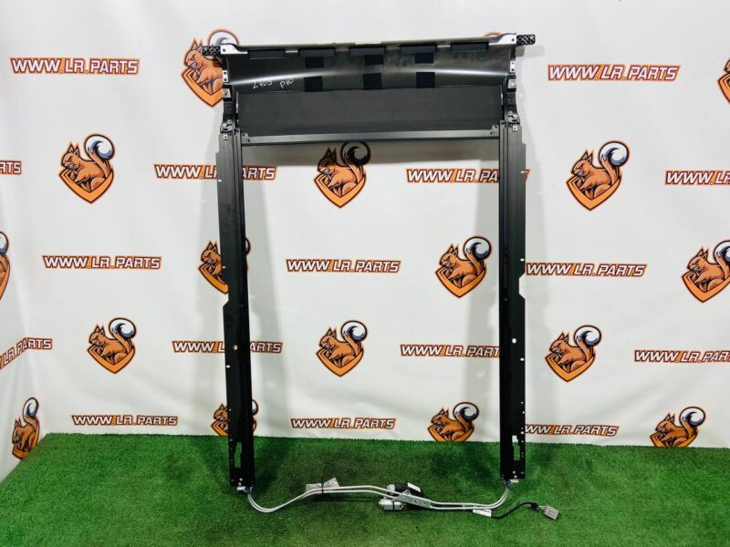 LR054339KIT Blinds curtain of the hatch with guide Range Rover Sport L494 (2014-2022) Used cost  € in stock 1 pcs.
