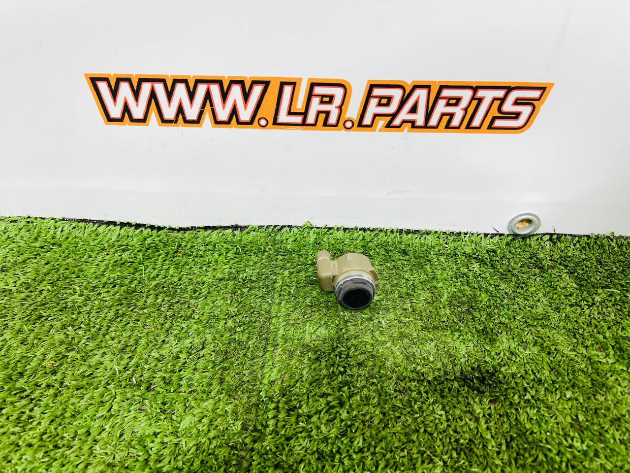 LR095414 Front/Rear Parking Sensor 2018- Range Rover Sport L494 (2014-2022) Used - Image 12