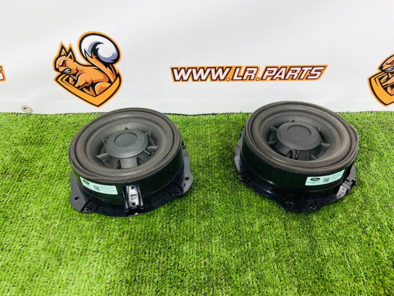 LR098896 Low-frequency dynamic speaker of the premium Meridian audio system for Range Rover L405 (2013-2021) Used cost 100 € in stock 2 pcs.