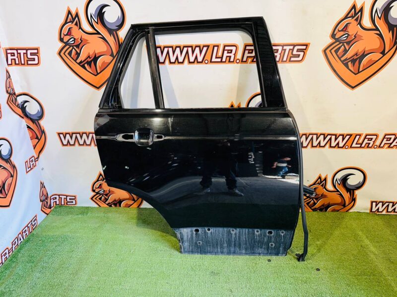 LR100510 Rear right door Range Rover L405 (2013-2021) used cost 715 € in stock 1 pcs.