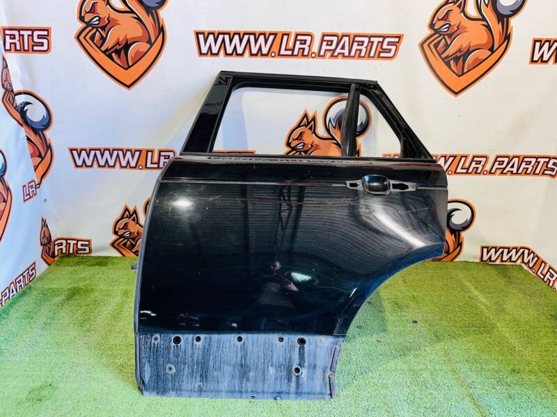 LR100511 Door rear left Range Rover L405 (2013-2021) used cost 715 € in stock 3 pcs.