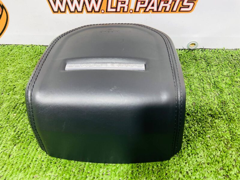 LR101321 Airbag in the steering wheel Range Rover Sport L494 (2014-2022) Used cost 270 € in stock 1 pcs.