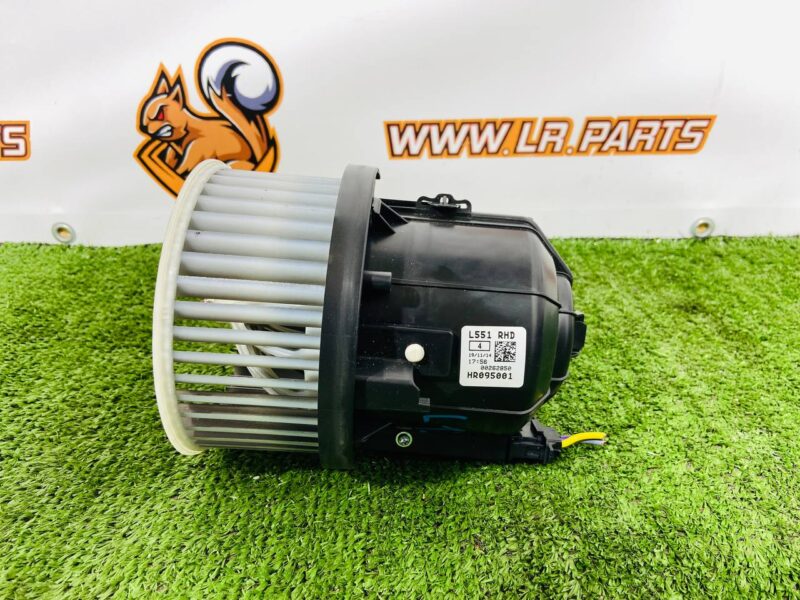 LR115674 Heater Blower Motor Land Rover Discovery Sport L550 (2015-) Used cost  € in stock 1 pcs.