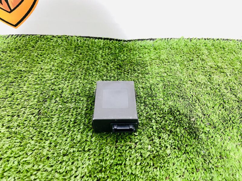 LR124830 Tire pressure module Range Rover Velar L560 (2018-) USED cost 65 € in stock 1 pcs.