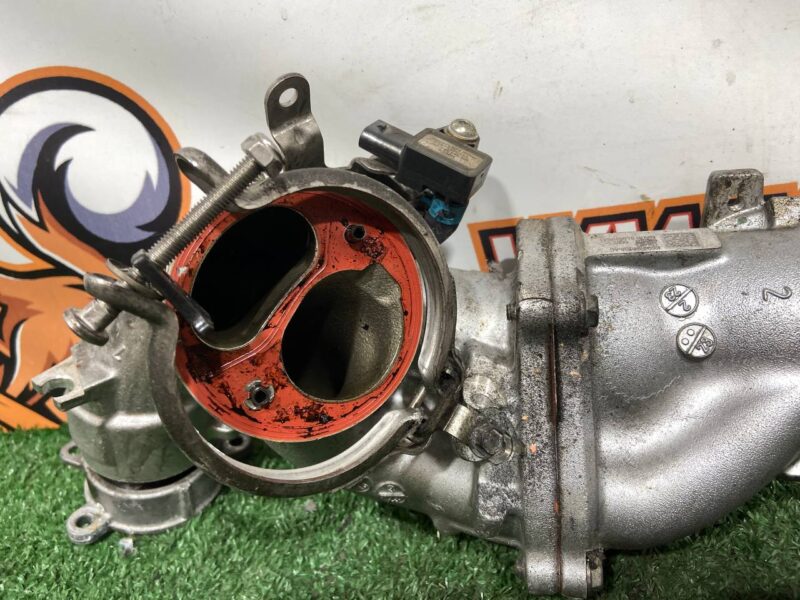 LR125606 Turbine pipe Range Rover Sport L461 (2023-) Used cost  € in stock 2 pcs.