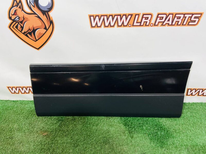 LR125983 Rear left door molding Range Rover L405 (2013-2021) Used - Image 28