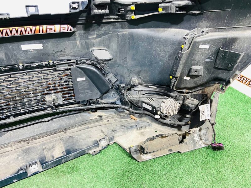 LR127521 Front bumper assembly Land Rover Discovery Sport L550 (2015-) used cost  € in stock 1 pcs.