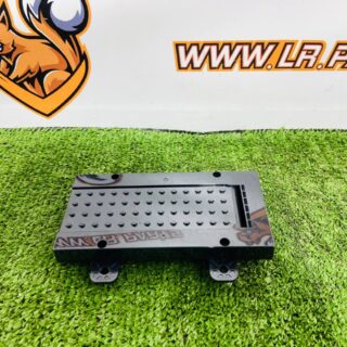 LR128200 Charging base for phone Land Rover Discovery Sport L550 (2015-) Used cost  € in stock 1 pcs.