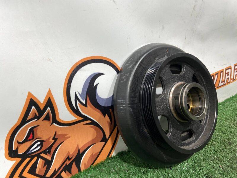 LR128566 Crankshaft pulley damper 3.0 Range Rover Sport L461 (2023-) Used cost  € in stock 1 pcs.