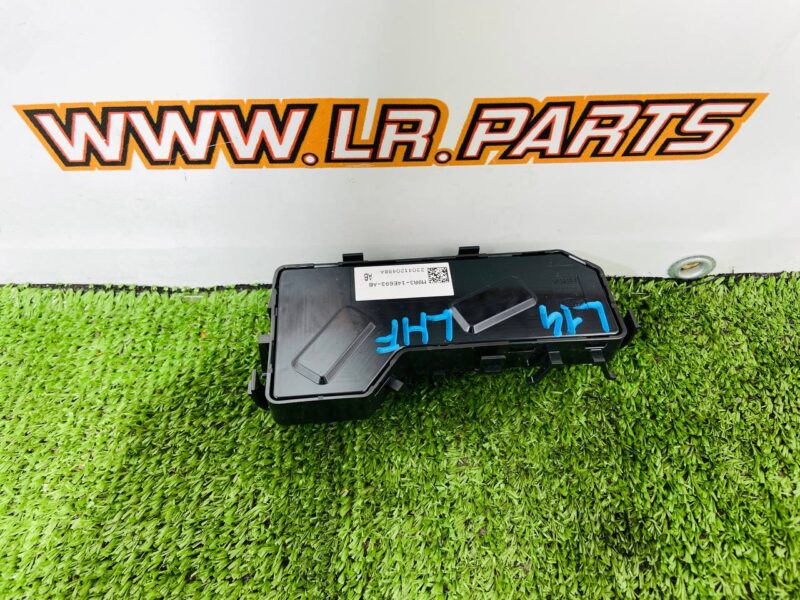 LR150451 Switch for electric seat adjustment, front left Range Rover Sport L461 (2023-) Used cost 193 € in stock 3 pcs.