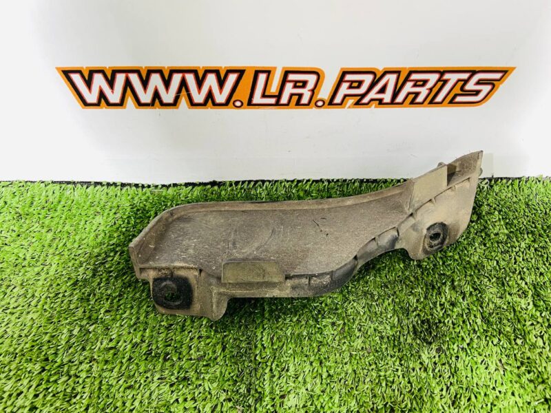 LR151489 Right Ventilation Deflector Range Rover Sport L461 (2023-) Used cost 20 € in stock 1 pcs.