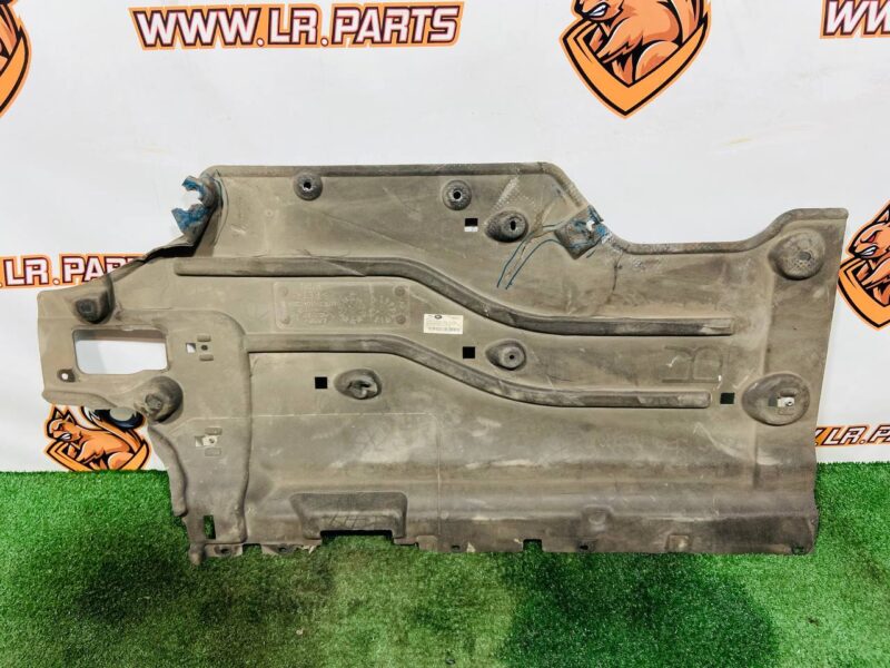 LR151492 Right bottom protection Range Rover Sport L461 (2023-) Used cost 200 € in stock 1 pcs.