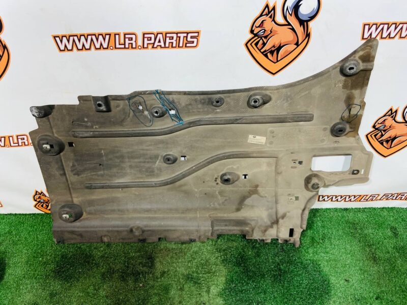 LR151494 Left bottom protection Range Rover Sport L461 (2023-) Used cost 200 € in stock 1 pcs.