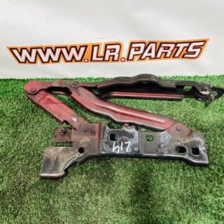 LR151891 Left hood loop Range Rover Sport L461 (2023-) Used cost 50 € in stock 2 pcs.