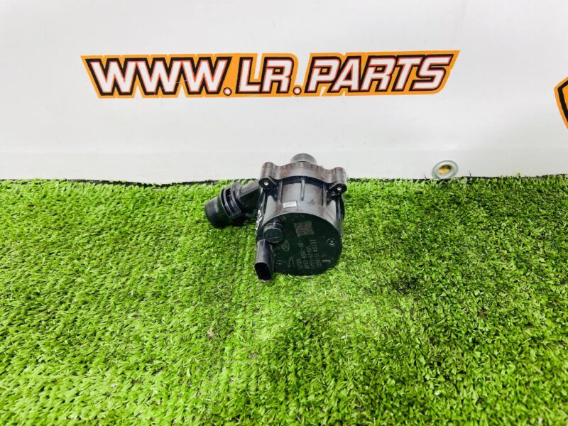 LR151914 Water pump for the heater Range Rover Sport L461 (2023-) Used cost 120 € in stock 2 pcs.