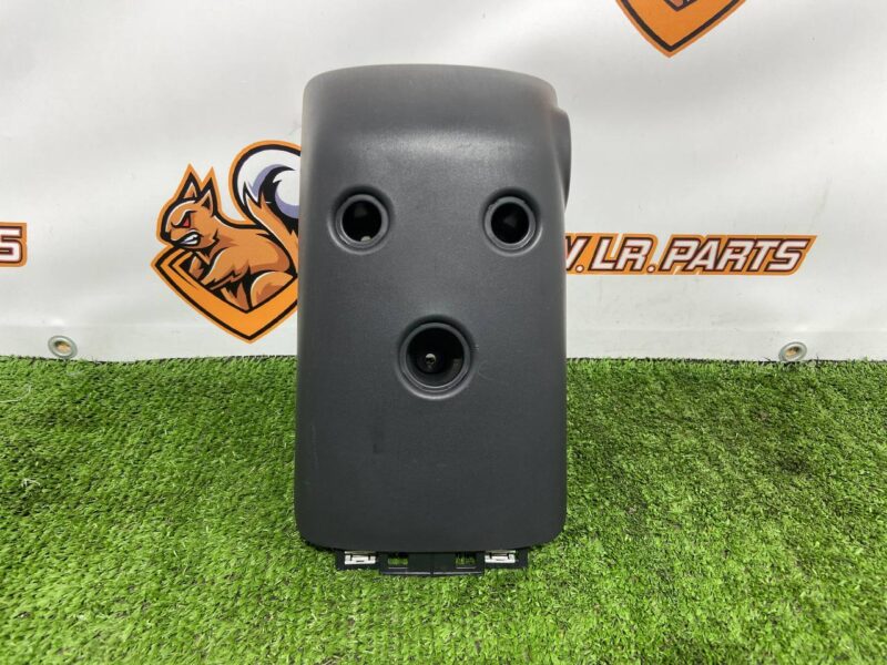 LR152611 Lower steering column shroud for Range Rover Sport L461 (2023-) used cost  € in stock 1 pcs.