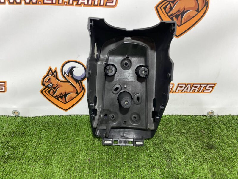 LR152611 Lower steering column shroud for Range Rover Sport L461 (2023-) used cost  € in stock 1 pcs.