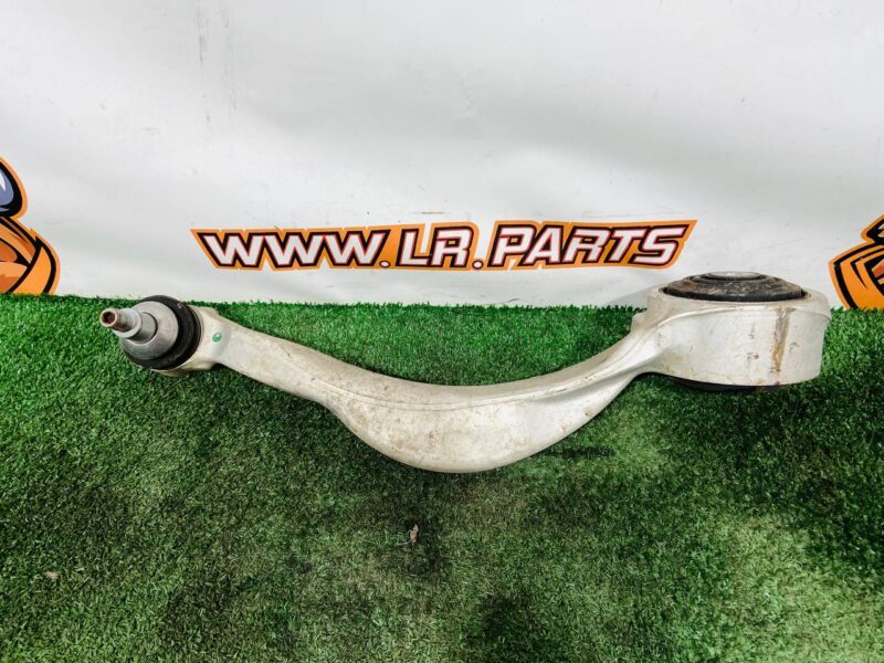 602123513 Front lower right lever Range Rover Sport L461 (2023-) Used cost  € in stock 1 pcs.