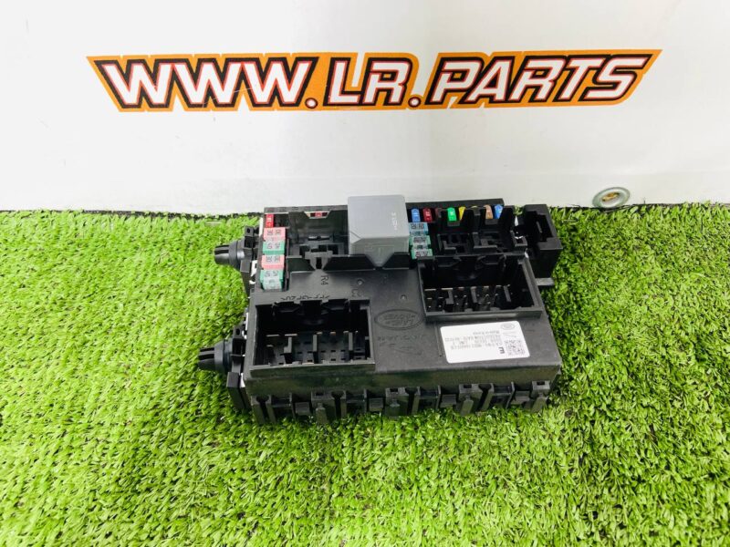 LR153002 Fuse Box Range Rover Sport L461 (2023-) Used cost 520 € in stock 1 pcs.