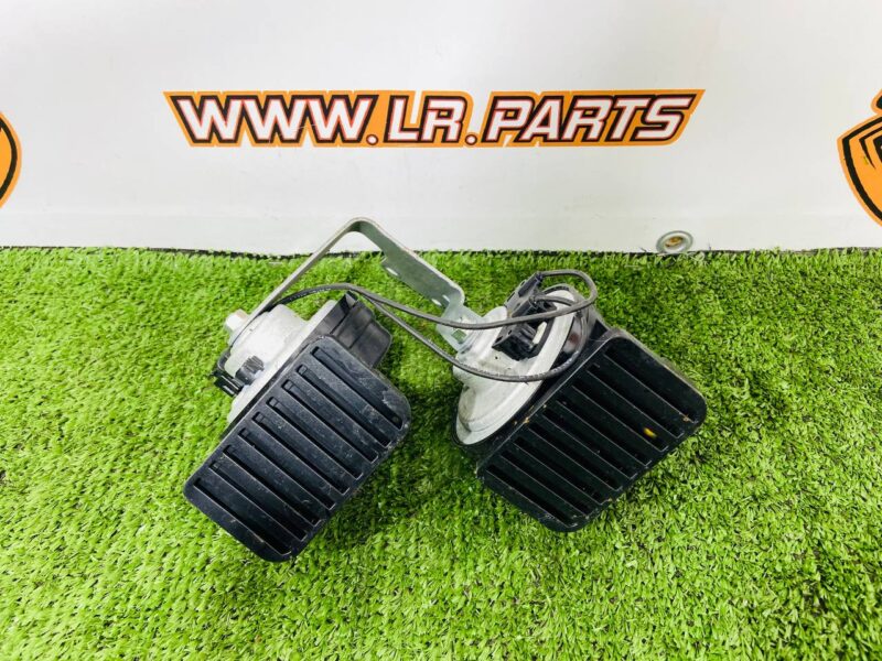LR153017 Sound signal, two-tone for Range Rover Sport L461 (2023-) Used cost 50 € in stock 1 pcs.