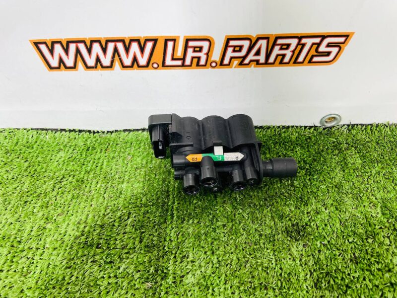 LR153321 Front Air Suspension Valve Block for Range Rover Sport L461 (2023-) Used cost 280 € in stock 2 pcs.