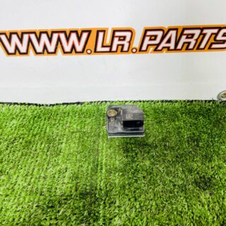 LR153336 Acceleration Sensor Range Rover Sport L461 (2023-) Used cost 160 € in stock 8 pcs.