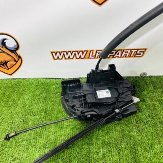 LR153684 Front Right Door Lock for Range Rover Sport L461 (2023-) Used cost 240 € in stock 1 pcs.