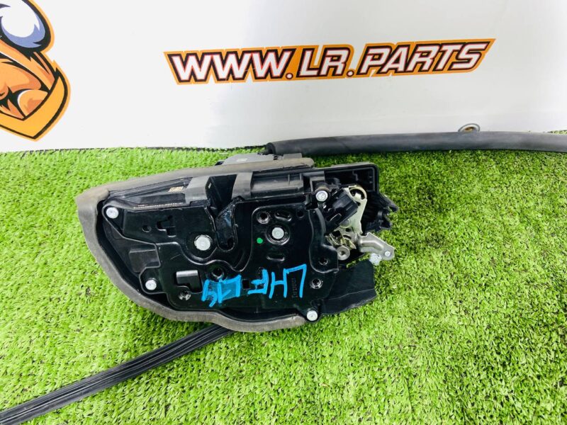 LR153719 Front Left Door Lock for Range Rover Sport L461 (2023-) Used cost 240 € in stock 1 pcs.