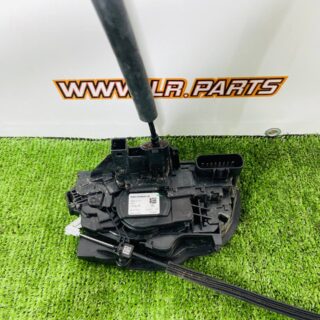 LR153719 Front Left Door Lock for Range Rover Sport L461 (2023-) Used cost 240 € in stock 1 pcs.