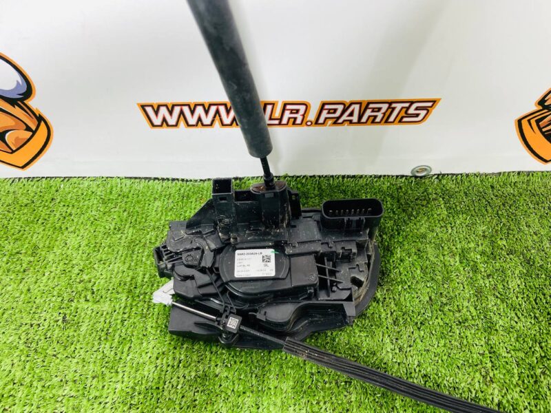 LR153719 Front Left Door Lock for Range Rover Sport L461 (2023-) Used cost 240 € in stock 1 pcs.