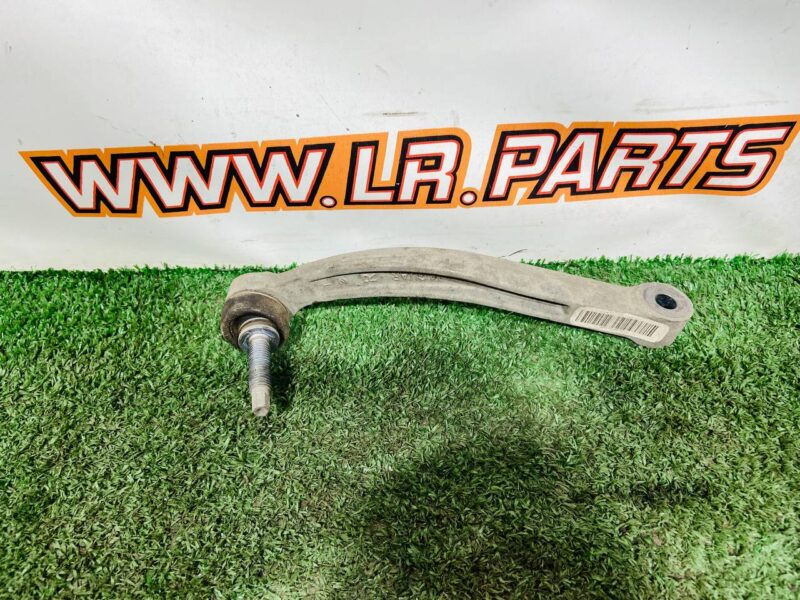 LR155118 Right Rear Stabilizer Bar Mount for Range Rover Sport L461 (2023-) Used cost  € in stock 1 pcs.