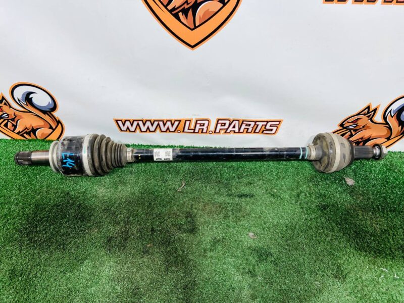 LR156318 Rear right half axle for Range Rover Sport L461 (2023-) Used cost 650 € in stock 2 pcs.