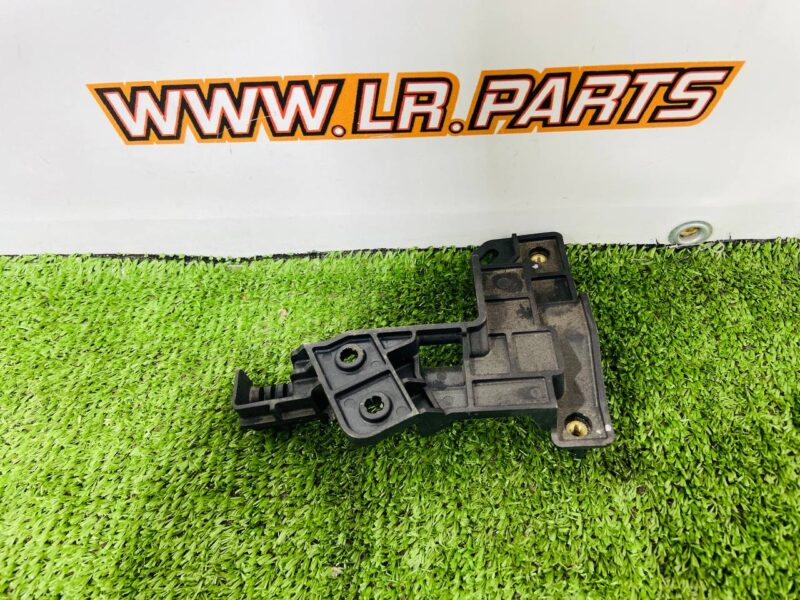 LR158226 Bracket of the fuel pump Range Rover Sport L461 (2023-) Used cost  € in stock 1 pcs.
