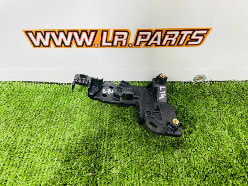 LR158226 Bracket of the fuel pump Range Rover Sport L461 (2023-) Used cost  € in stock 1 pcs.