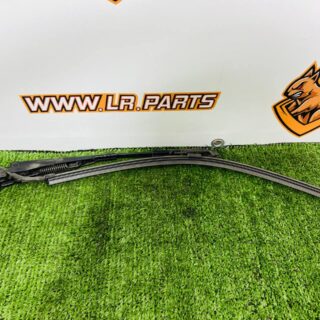 LR159774 Rear Window Wiper of the Trunk Lid for Range Rover Sport L461 (2023-) Used cost 60 € in stock 1 pcs.