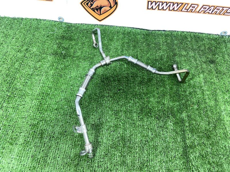 LR161061 Oil supply pipe to the turbine for Range Rover Sport L461 (2023-) Used cost  € in stock 2 pcs.