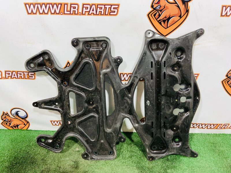 LR161439 Engine Protection for Range Rover Sport L461 (2023-) Used cost 250 € in stock 2 pcs.