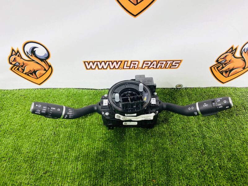 LR163541 Steering wheel switch assembly Range Rover Sport L461 (2023-) Used cost 230 € in stock 1 pcs.