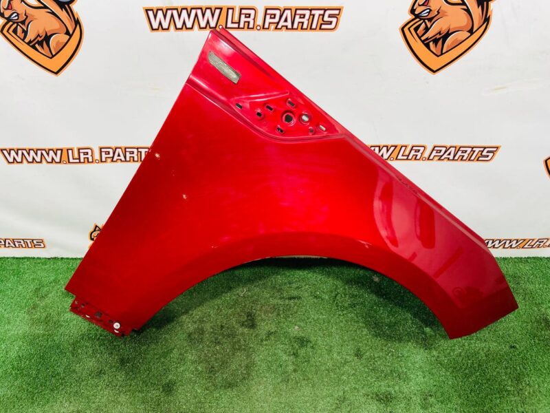 LR167073 Front right wing Range Rover Sport L461 (2023-) Used cost 420 € in stock 1 pcs.