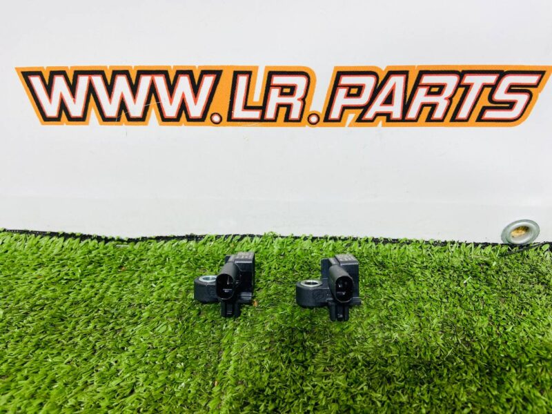 LR167165 Front bumper shock sensor for Range Rover Sport L461 (2023-) Second-hand cost 90 € in stock 5 pcs.