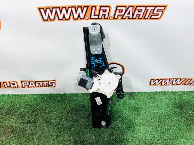 LR168746 Rear left electric window regulator. Range Rover Sport L461 (2023-) Used cost 235 € in stock 1 pcs.