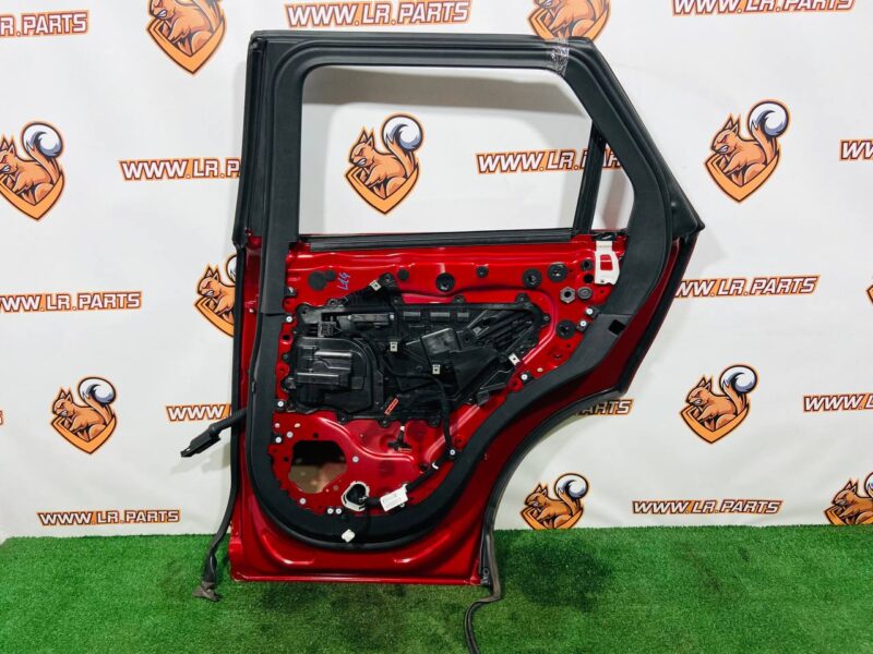 LR168783 Rear right door for Range Rover Sport L461 (2023-) Used cost 1 100 € in stock 1 pcs.
