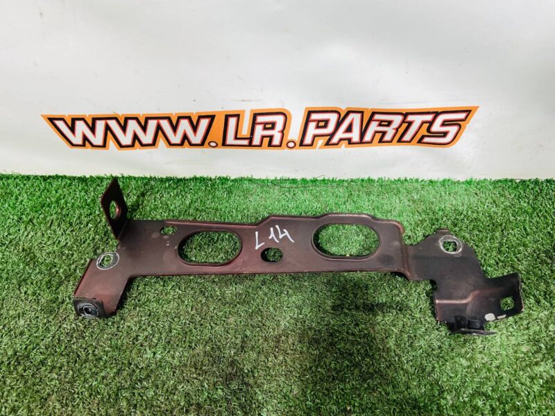 LR169142 Front left upper wing bracket Range Rover Sport L461 (2023-) used cost 40 € in stock 1 pcs.