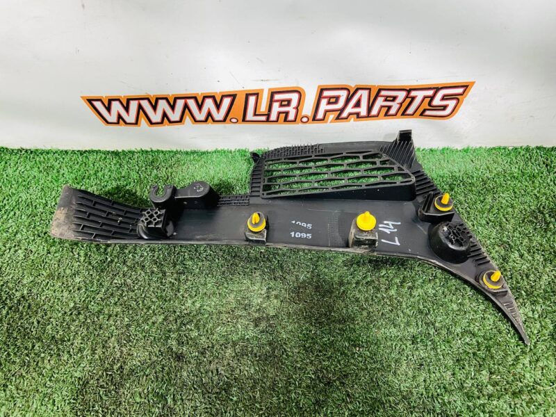 LR169226 Refurbishment of the left drain channel for Range Rover Sport L461 (2023-) Used cost 35 € in stock 1 pcs.